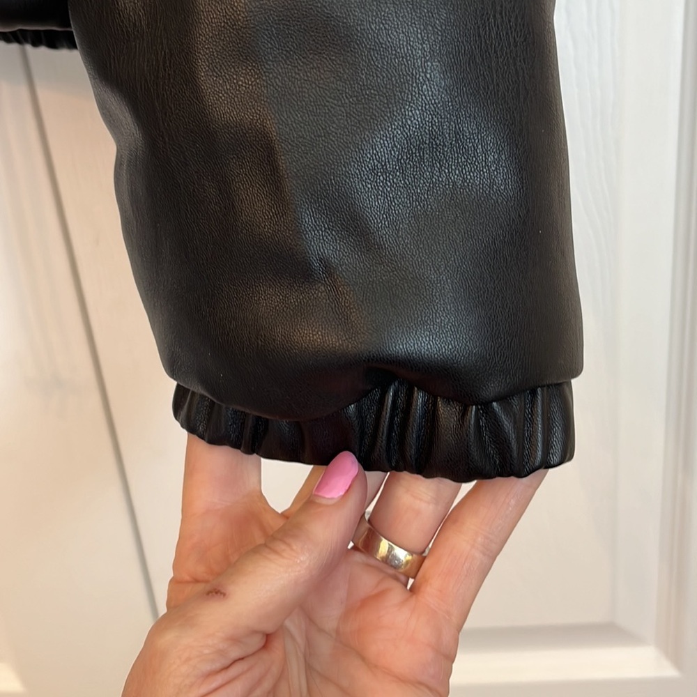 MOTO JACKET Faux leather cropped Quilted Lined NEW TAG Sz L Vigoss lines quilted - Picture 7 of 11
